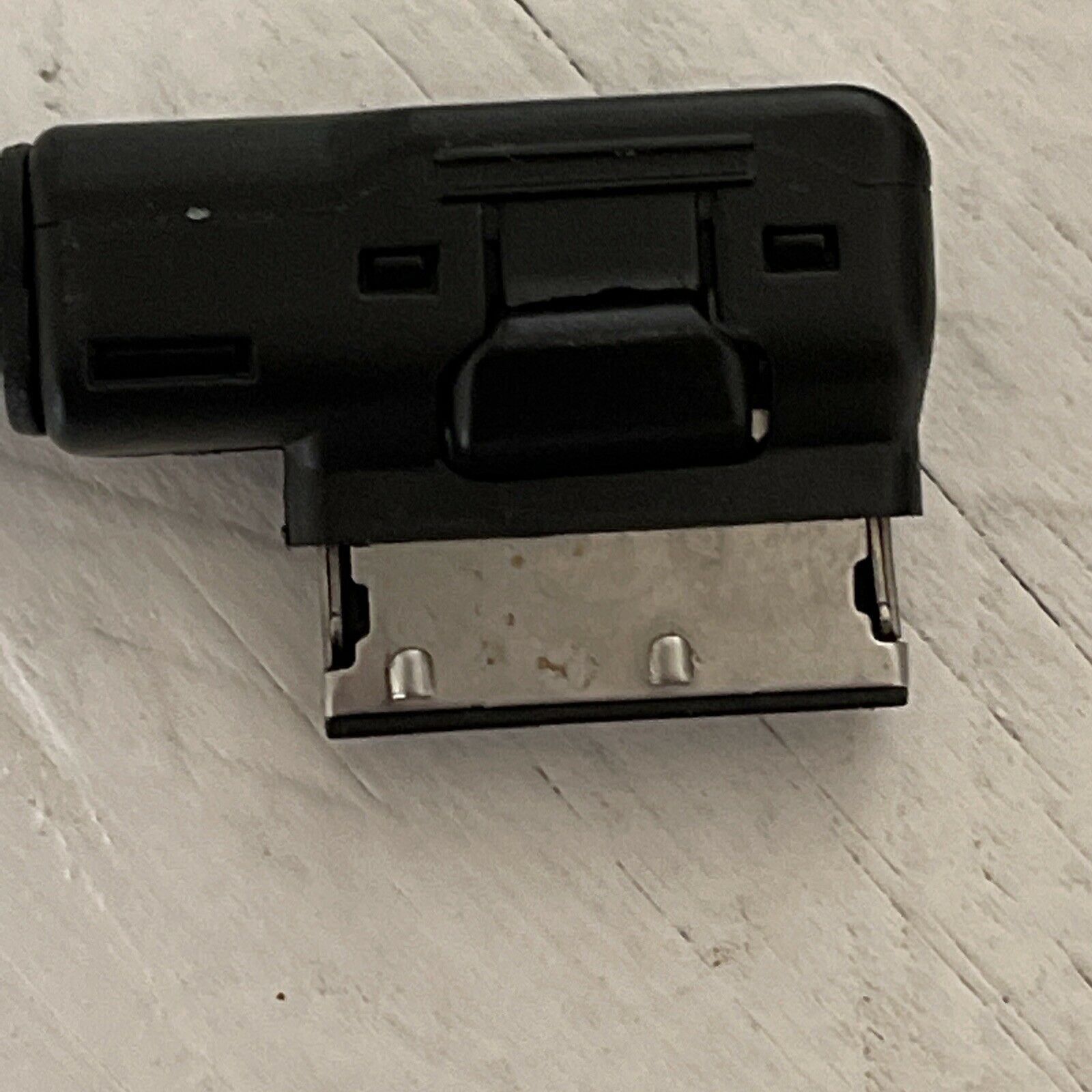 Bluetooth Streaming Adaptor Audi 2010-2012 AMI MMI 3G VW MDI Apple and Android - Fresh Stock Dated December 2025