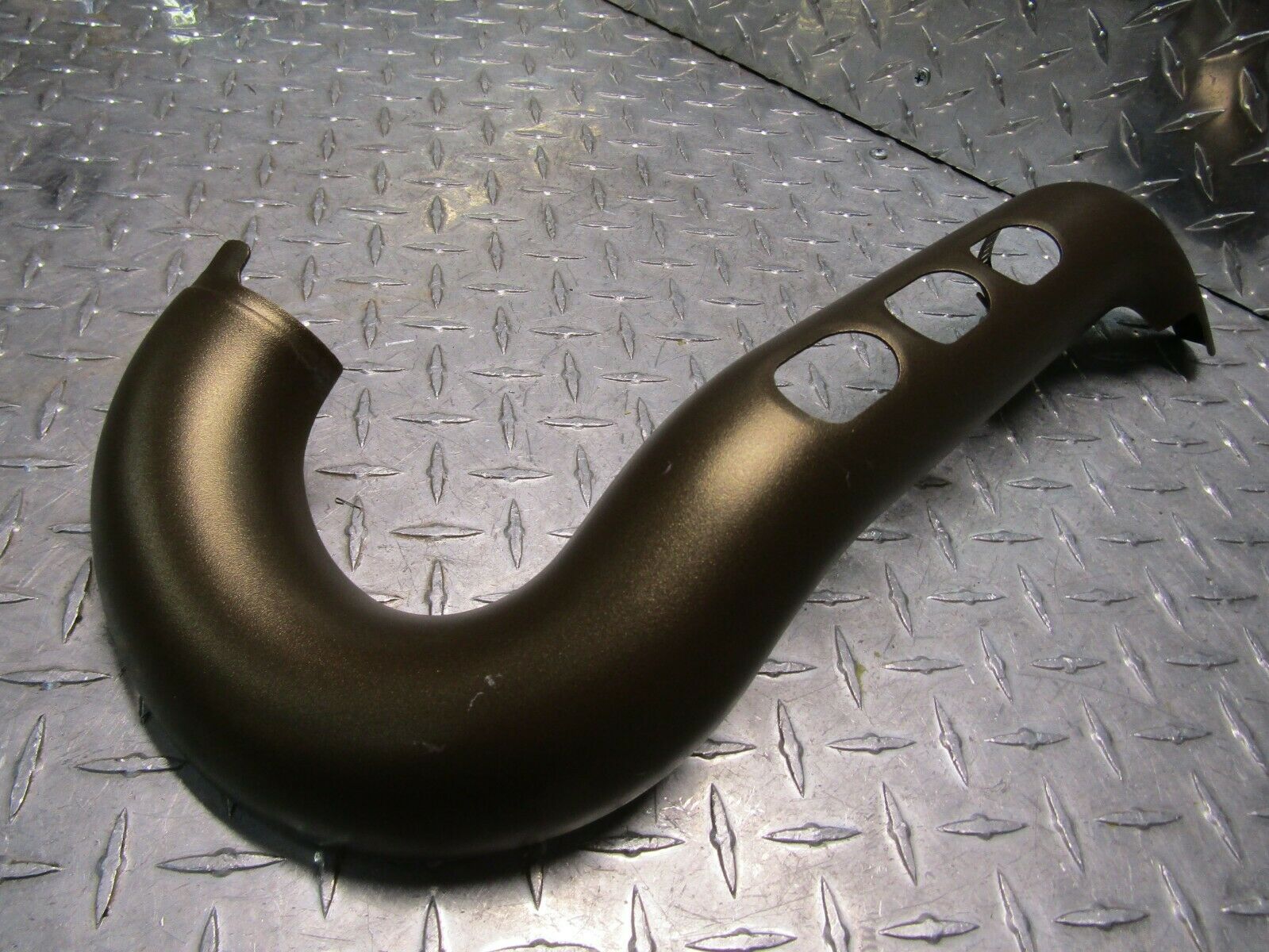 18 19 20 HARLEY DAVIDSON OEM FXFB FAT BOB REAR HEAD PIPE HEAT SHIELD 65400319 - Fresh Stock Dated February 2026