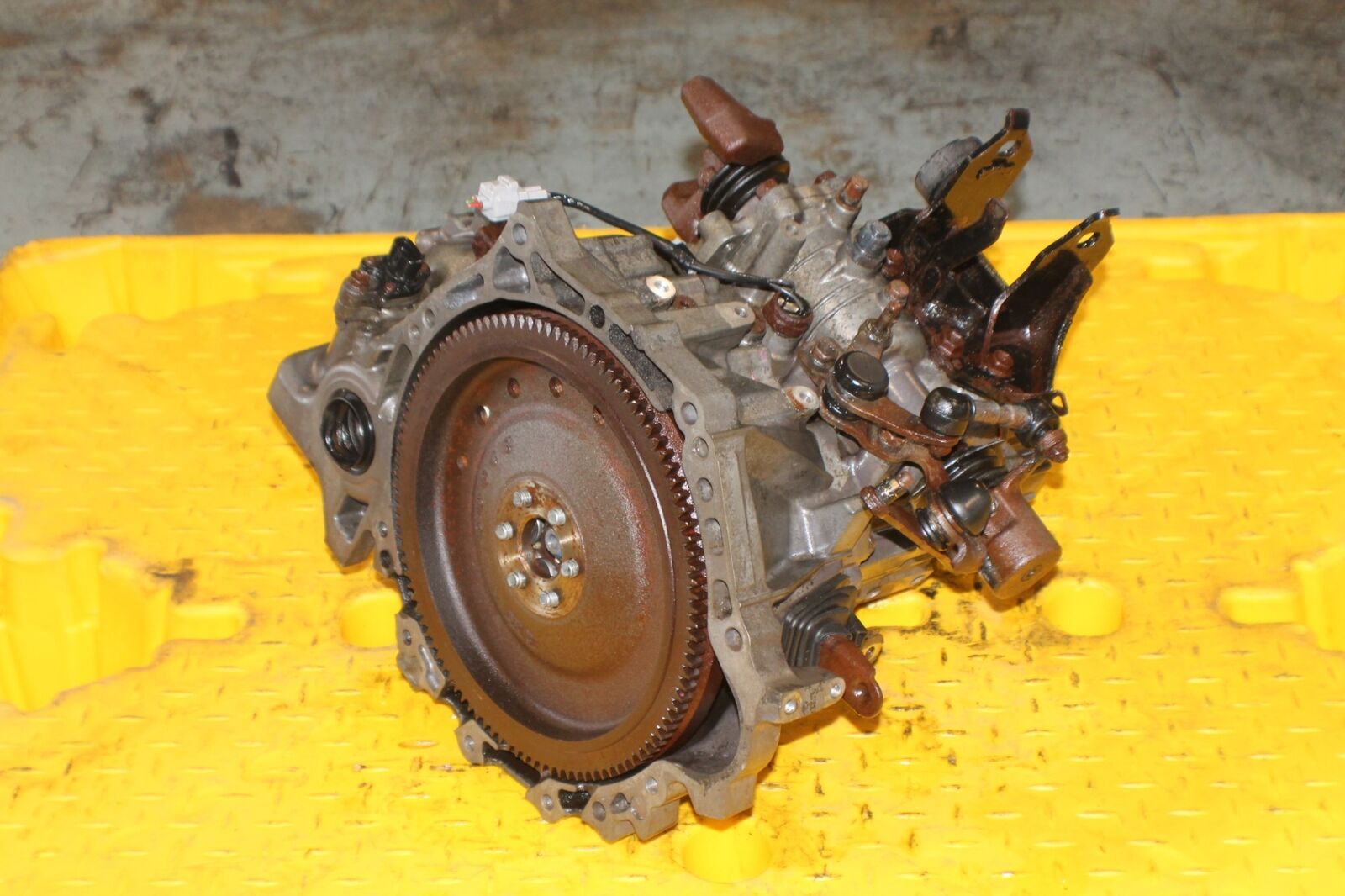 2006-2012 Toyota Yaris 1.5L 4-CYL 5-Speed Manual Transmission 1nz-fe 1nzfe #2 - Fresh Stock Dated February 2026