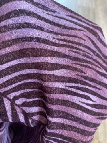 vtg glitter zebra stripped skirt sz s❤️ - Fresh Stock Dated February 2026