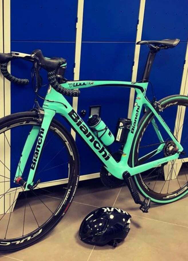 Bianchi Oltre XR4 Ultegra   size 57cm - Fresh Stock Dated February 2026