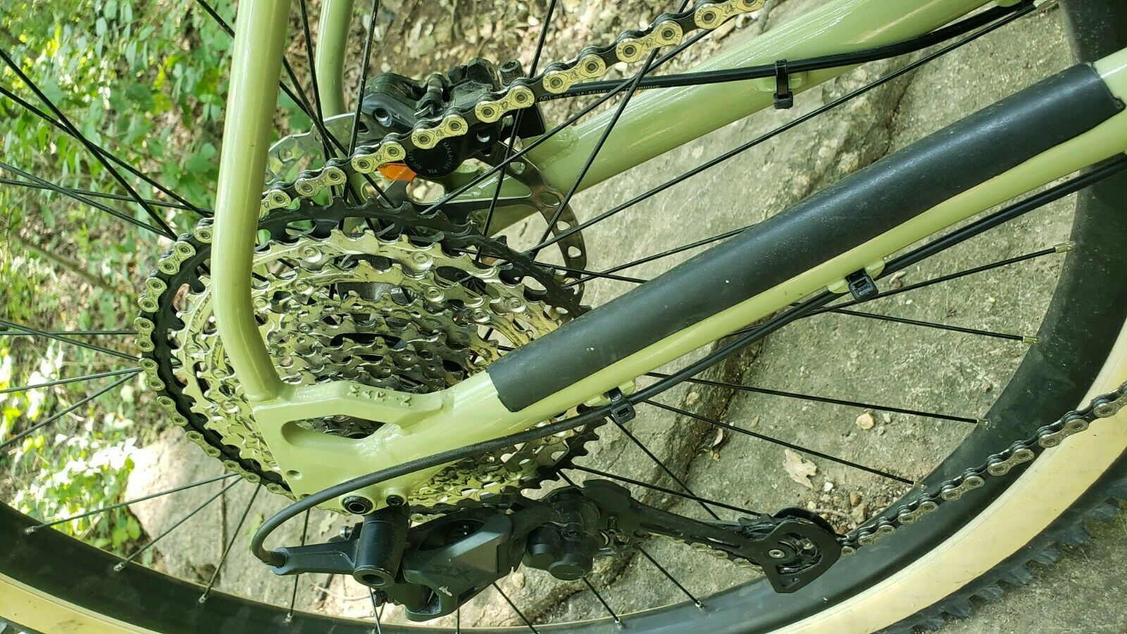 2021 Marin Pine Mountain 2 - Medium - Low mile. Sold out everywhere. *Free Ship* - Fresh Stock Dated February 2026