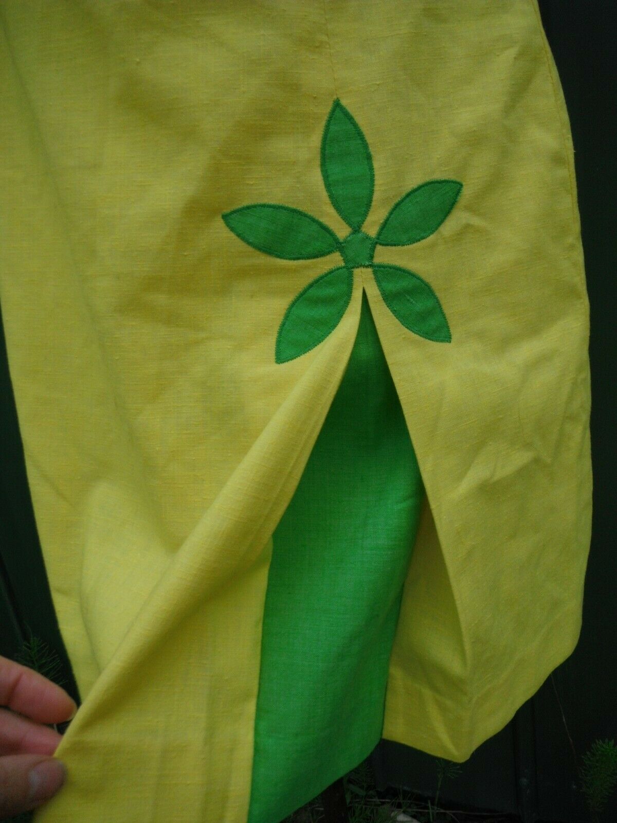 TRUE VTG. MOD GOGO '60's/'70's YELLOW SCOOTER Mini skirt skorts shorts APPLIQUE - Fresh Stock Dated February 2026