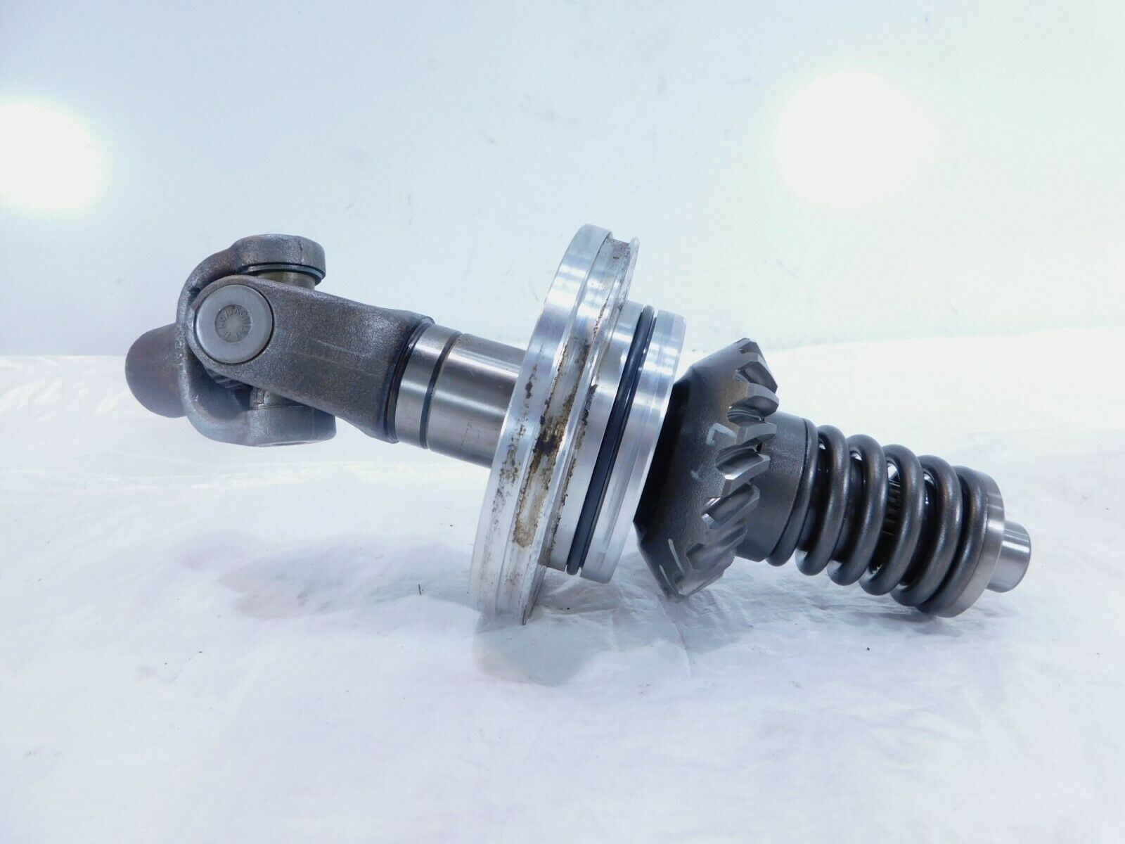 Yamaha V-Star XVS650 650 Classic Custom OEM Engine Motor Middle Drive Gear Shaft - Fresh Stock Dated February 2026