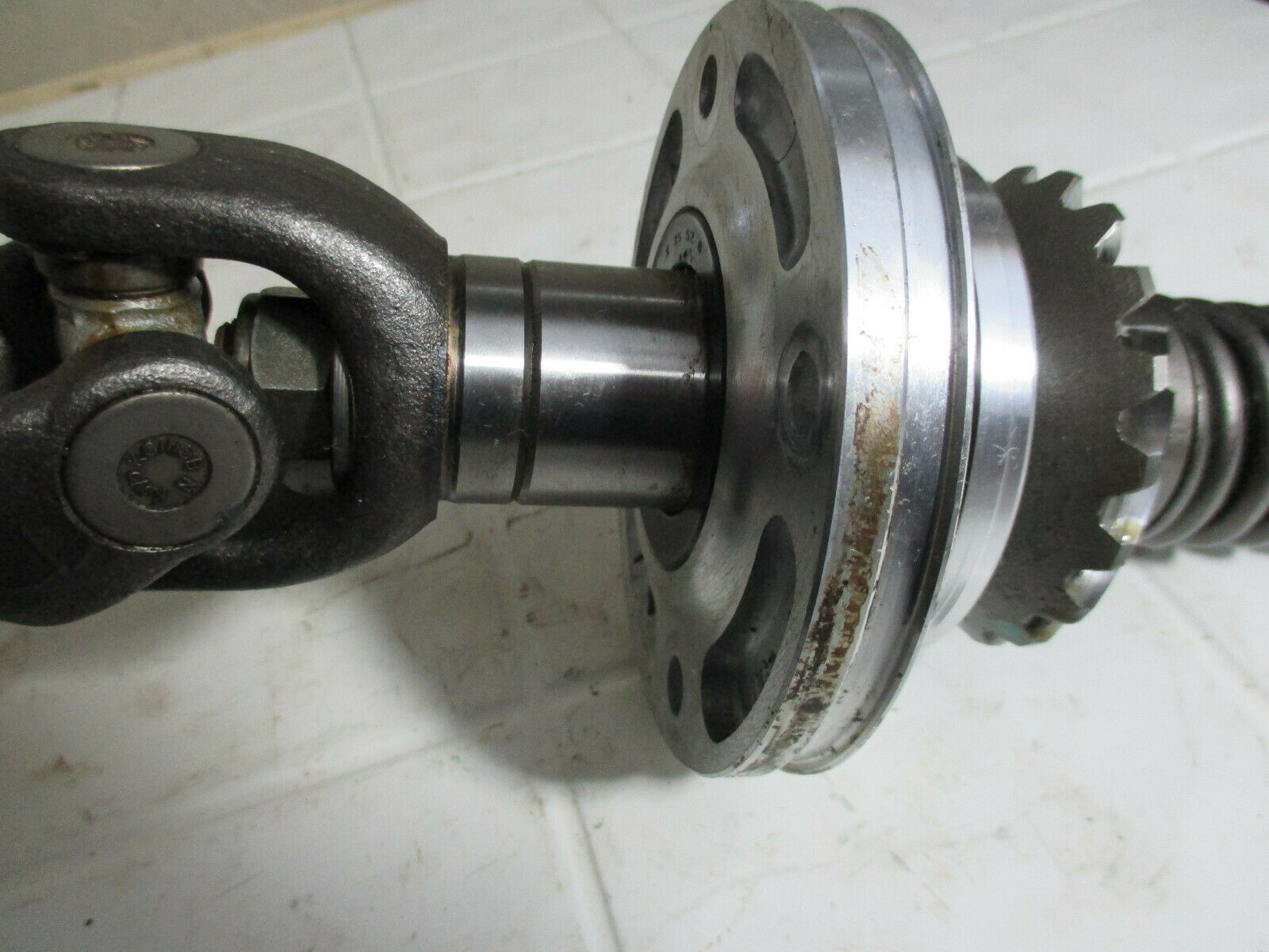 2007 Yamaha V-Star 650 Classic Universal U Joint Yoke Drive Shaft With Boot-S4 - Fresh Stock Dated February 2026