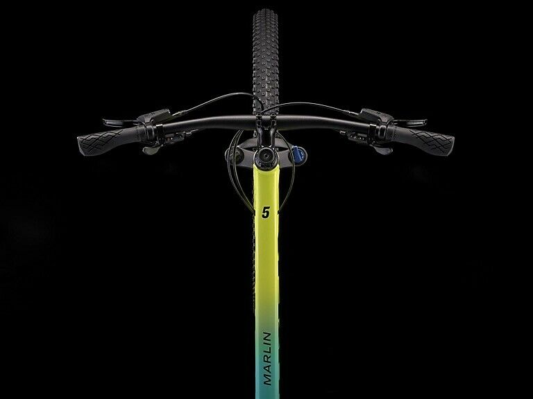 2022 TREK MARLIN 5  SIZE M  MOUNTAIN BIKE - Fresh Stock Dated February 2026