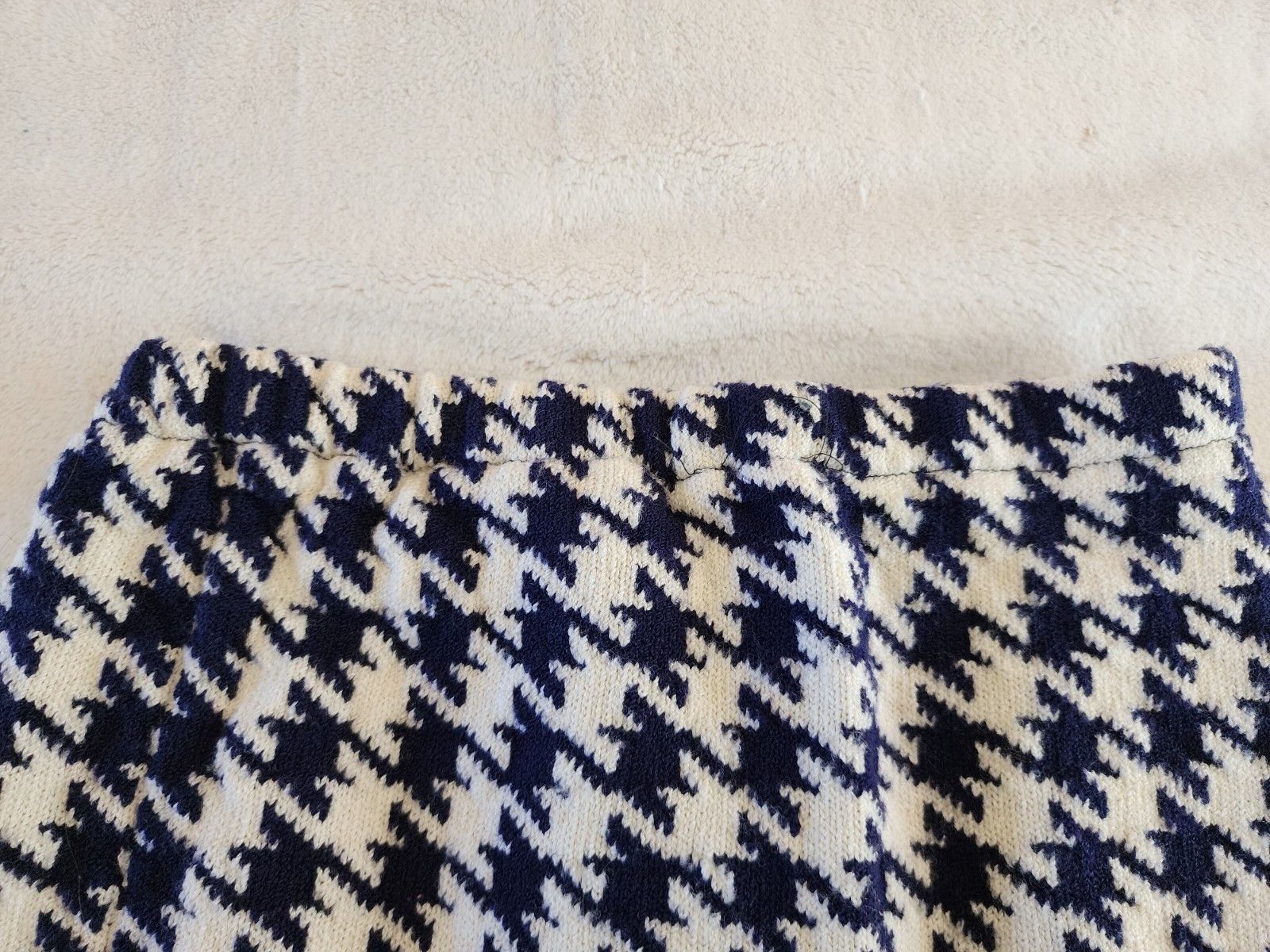 1960s /70s Womens Vintage Wool Knit Skirt Size Small Navy Blue Herringbone Print - Fresh Stock Dated March 2026