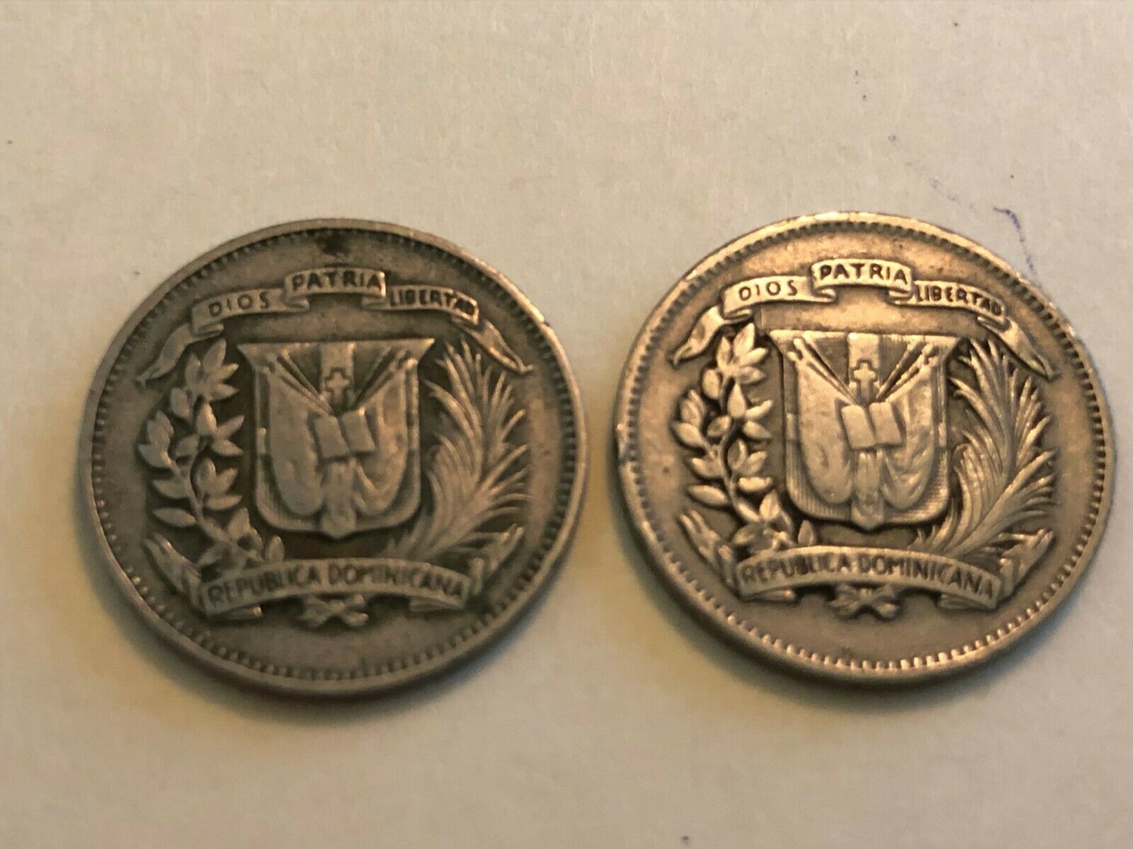 Republica Dominicana 2 of 1975 10c 2 1/2 Gramos - Fresh Stock Dated February 2026