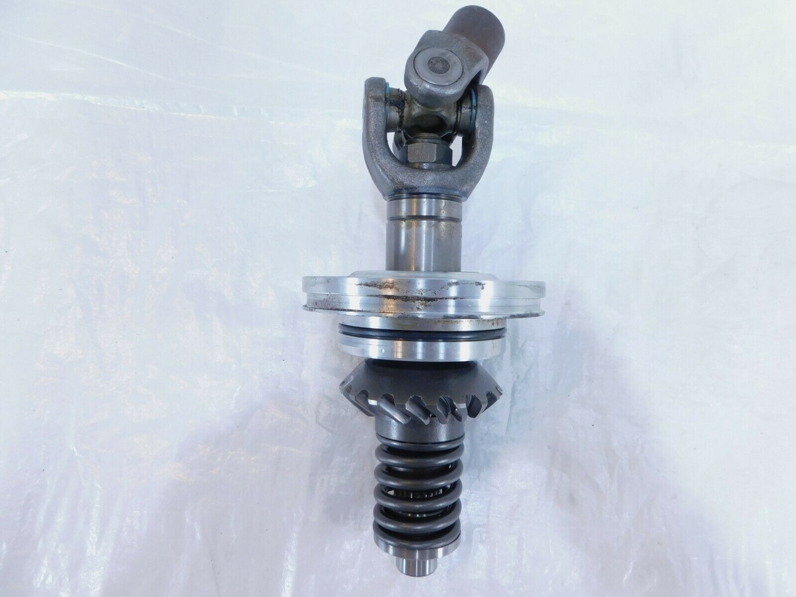 Yamaha V-Star XVS650 650 Classic Custom OEM Engine Motor Middle Drive Gear Shaft - Fresh Stock Dated February 2026