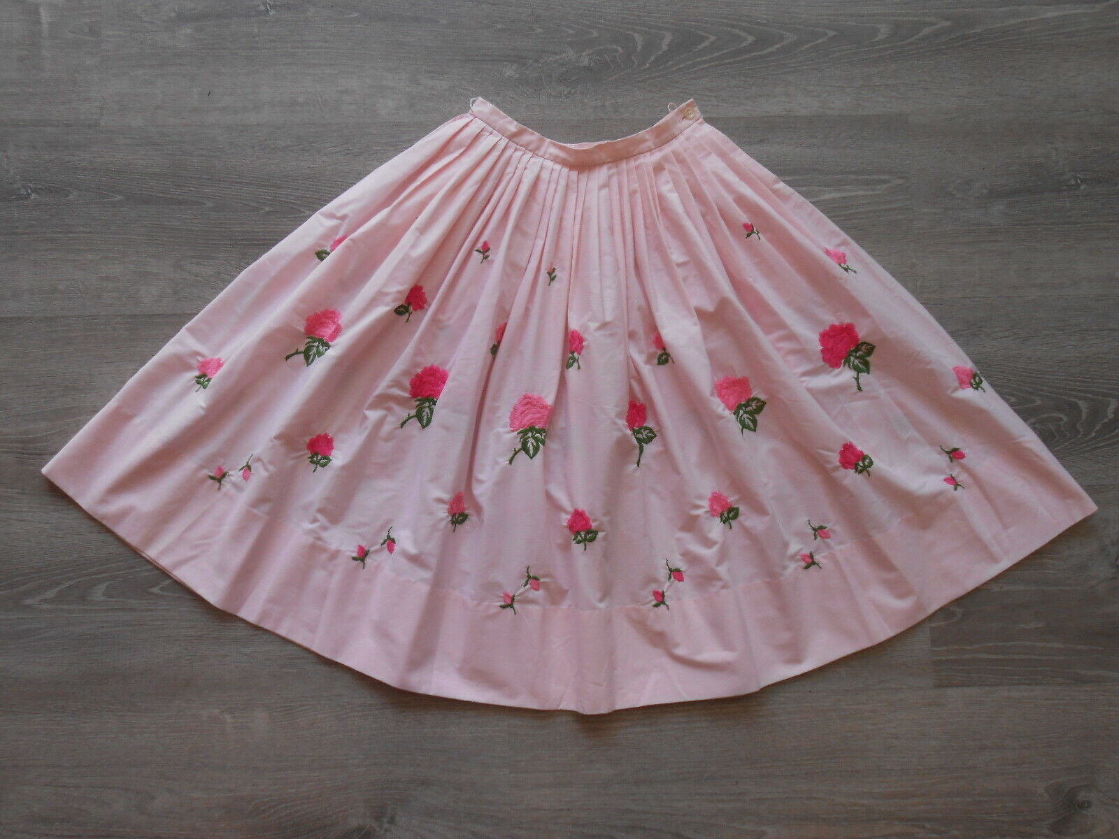Vintage St James Sportacular Rose Embroidered Floral Novelty Cotton Skirt W24