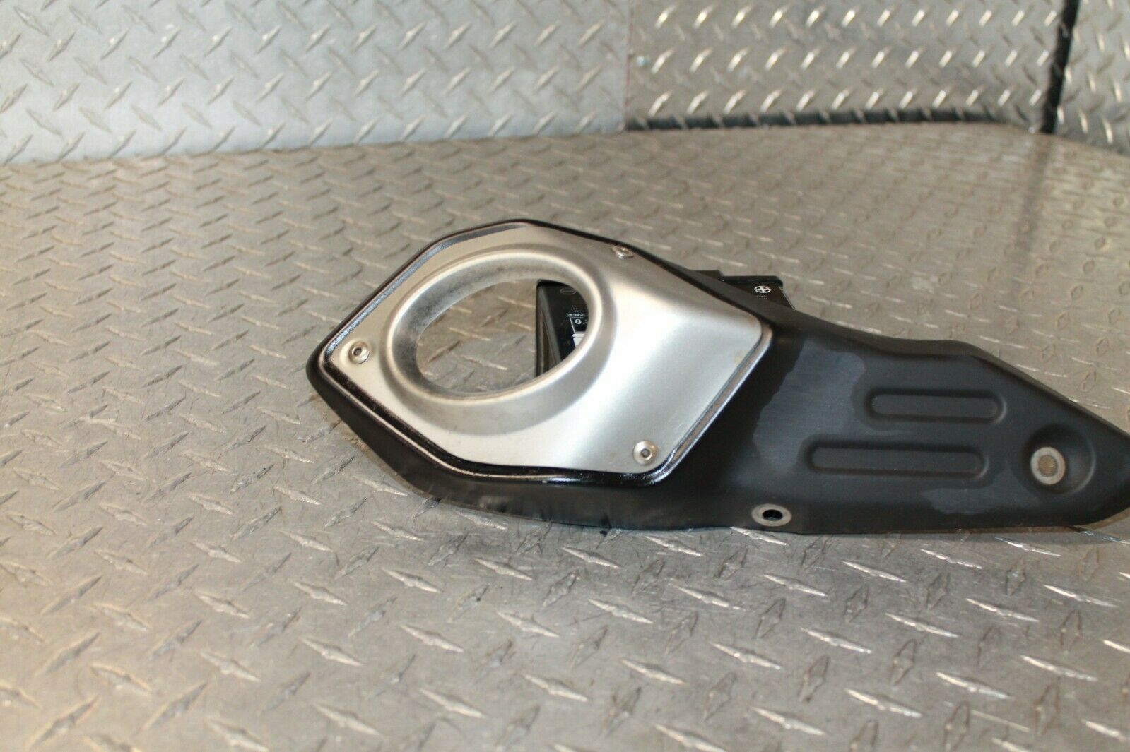 14 / 17 Yamaha FZ09 / FZ-09 / FZ 09 Exhaust Muffler Headshield Head Shield Guard - Fresh Stock Dated February 2026