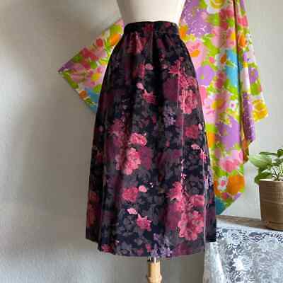 VINTAGE 90S 00S HIGH WAIST FLORAL VELVET SKIRT - Fresh Stock Dated March 2026