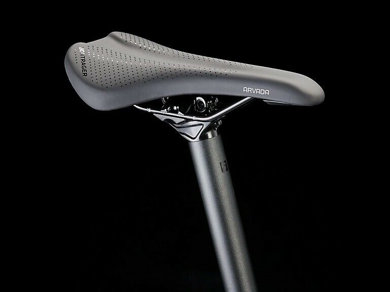 2022 TREK MARLIN 5  SIZE M  MOUNTAIN BIKE - Fresh Stock Dated February 2026