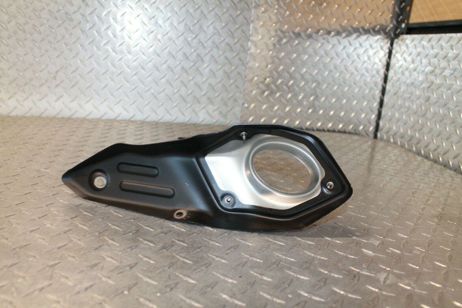 14 / 17 Yamaha FZ09 / FZ-09 / FZ 09 Exhaust Muffler Headshield Head Shield Guard - Fresh Stock Dated February 2026