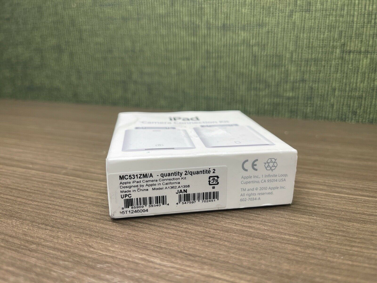 Genuine Apple iPad Camera Connection Kit MC531ZM/A NEW - Fresh Stock Dated February 2026