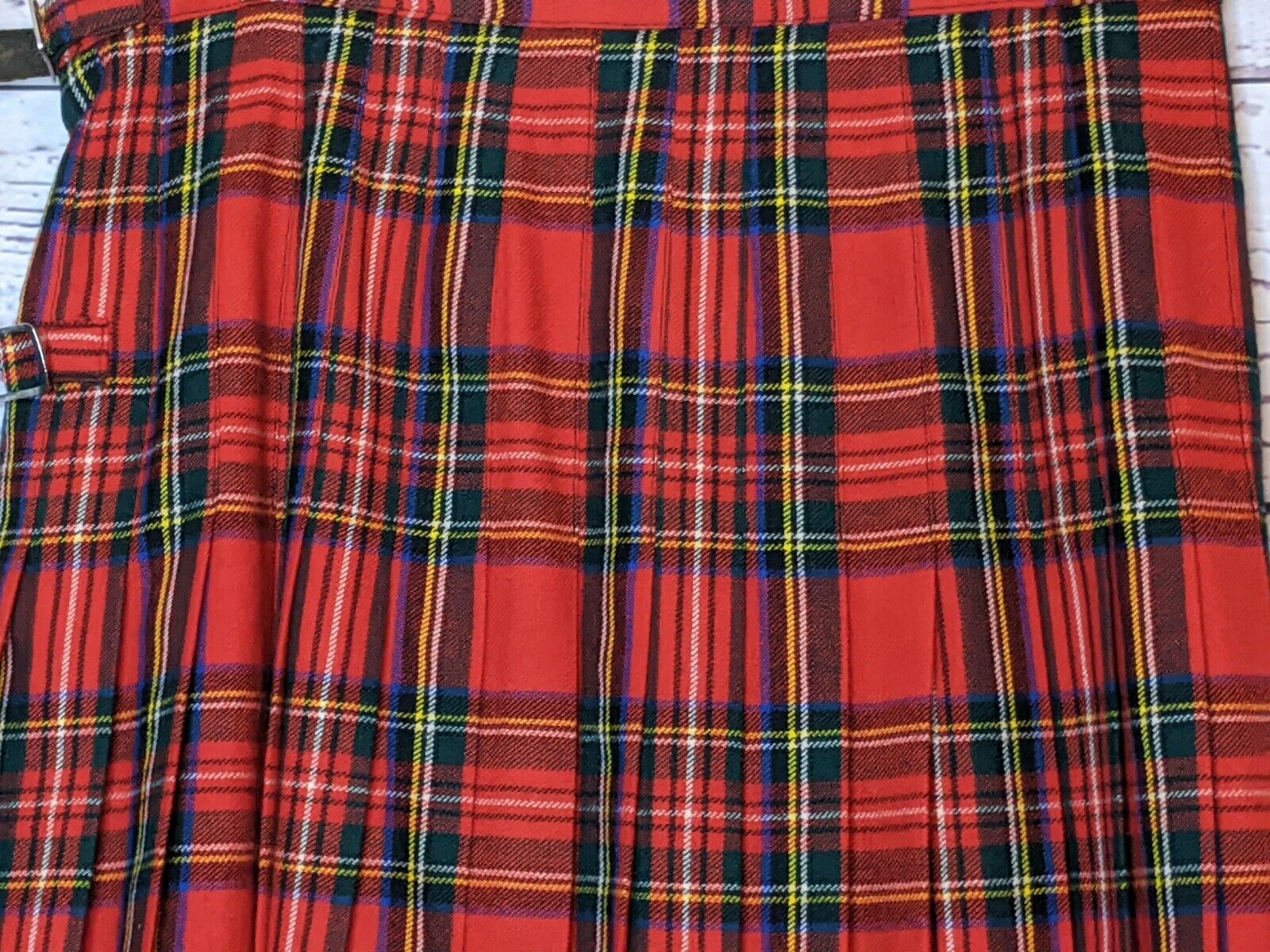 Vinatage Red Tartan Plaid Skirt Kilt Knee Length Wool Womens Size 32