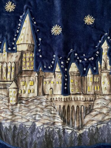 POTTERY BARN TEEN HARRY POTTER HOGWARTS Castle Pillow Cover - Fresh Stock Dated December 2025