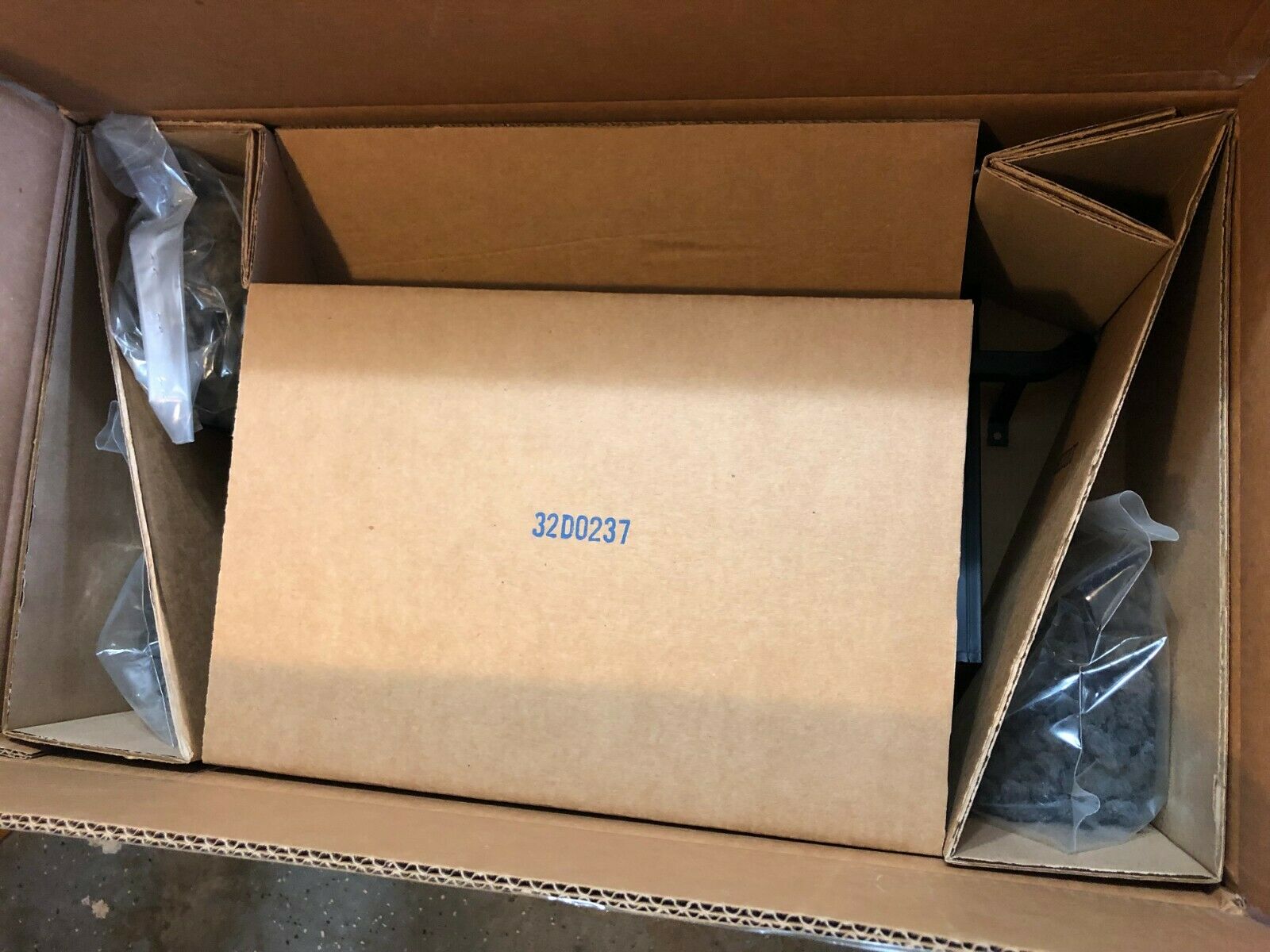 Monessen Majestic VYD24/PVP18 24