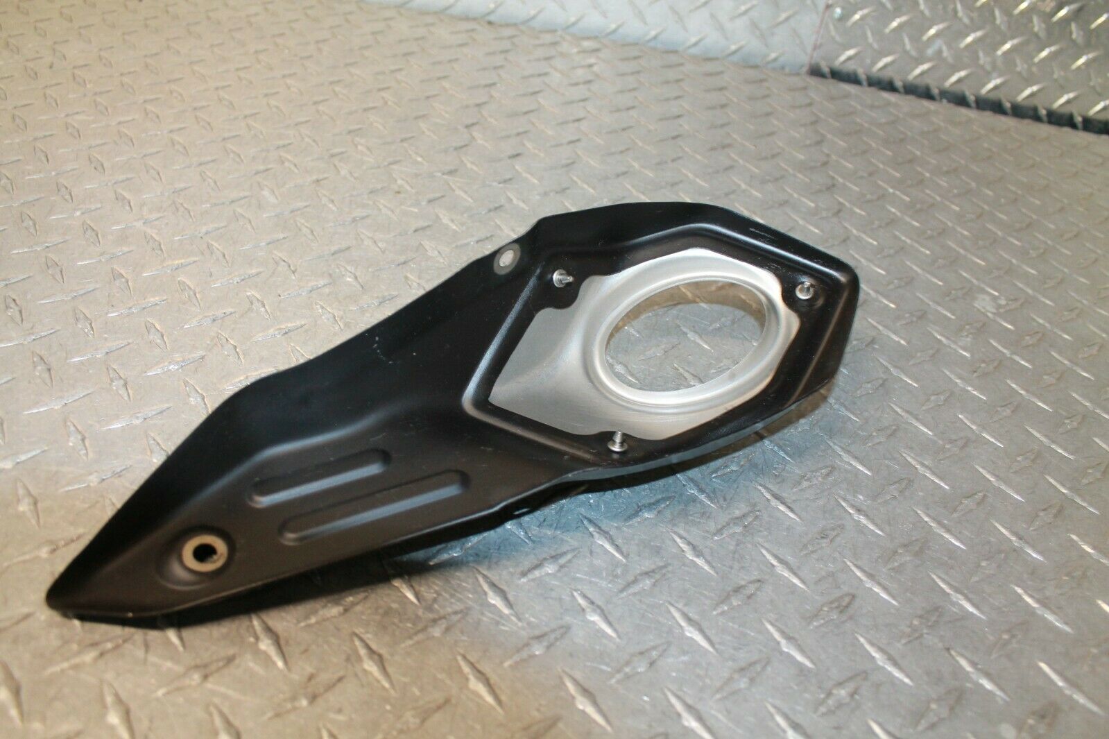 14 / 17 Yamaha FZ09 / FZ-09 / FZ 09 Exhaust Muffler Headshield Head Shield Guard - Fresh Stock Dated February 2026