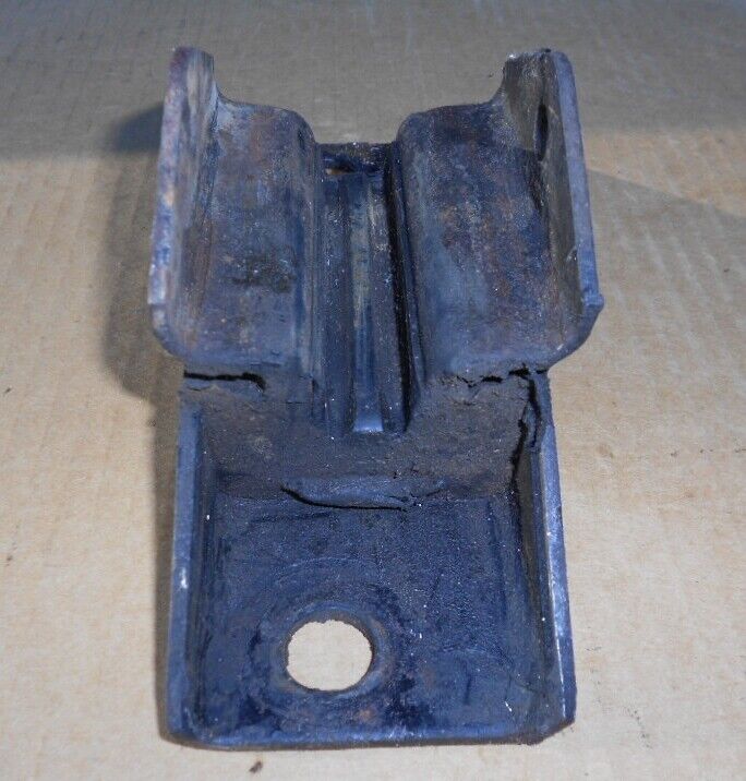 Vintage Ford REAR SUPPORT / MOUNT  for 4 speed manual transmission Warner T18 - Fresh Stock Dated February 2026