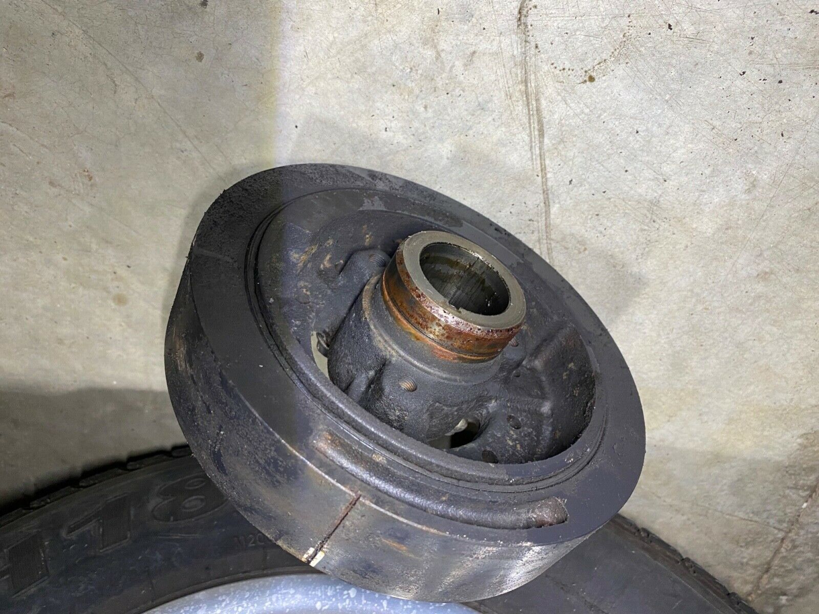 3854092 Volvo OMC 454 7.4 Mercruiser Dampener Balancer - Fresh Stock Dated February 2026