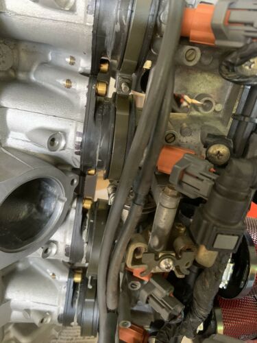 ZX9R C & E Fuel Injection Conversion - Fresh Stock Dated February 2026