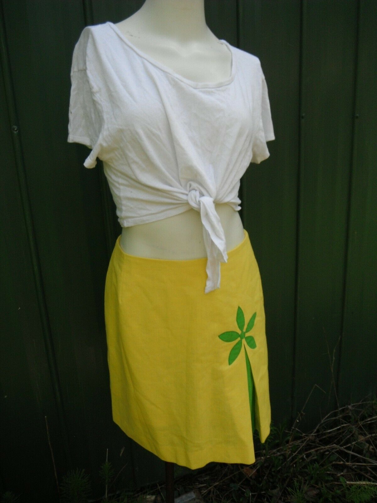 TRUE VTG. MOD GOGO '60's/'70's YELLOW SCOOTER Mini skirt skorts shorts APPLIQUE - Fresh Stock Dated February 2026