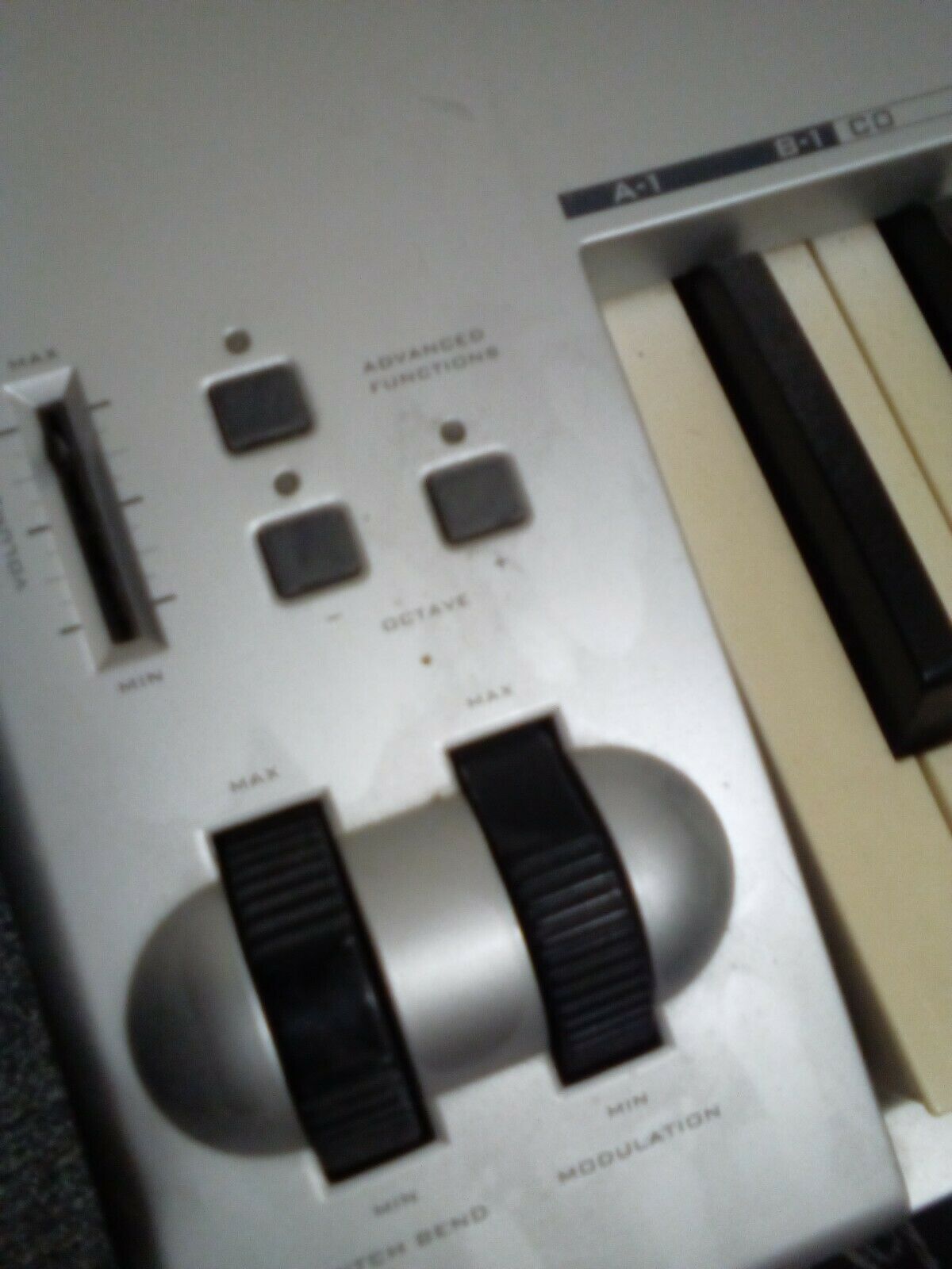 M audio Keystation 88es keyboard 88 - Fresh Stock Dated February 2026