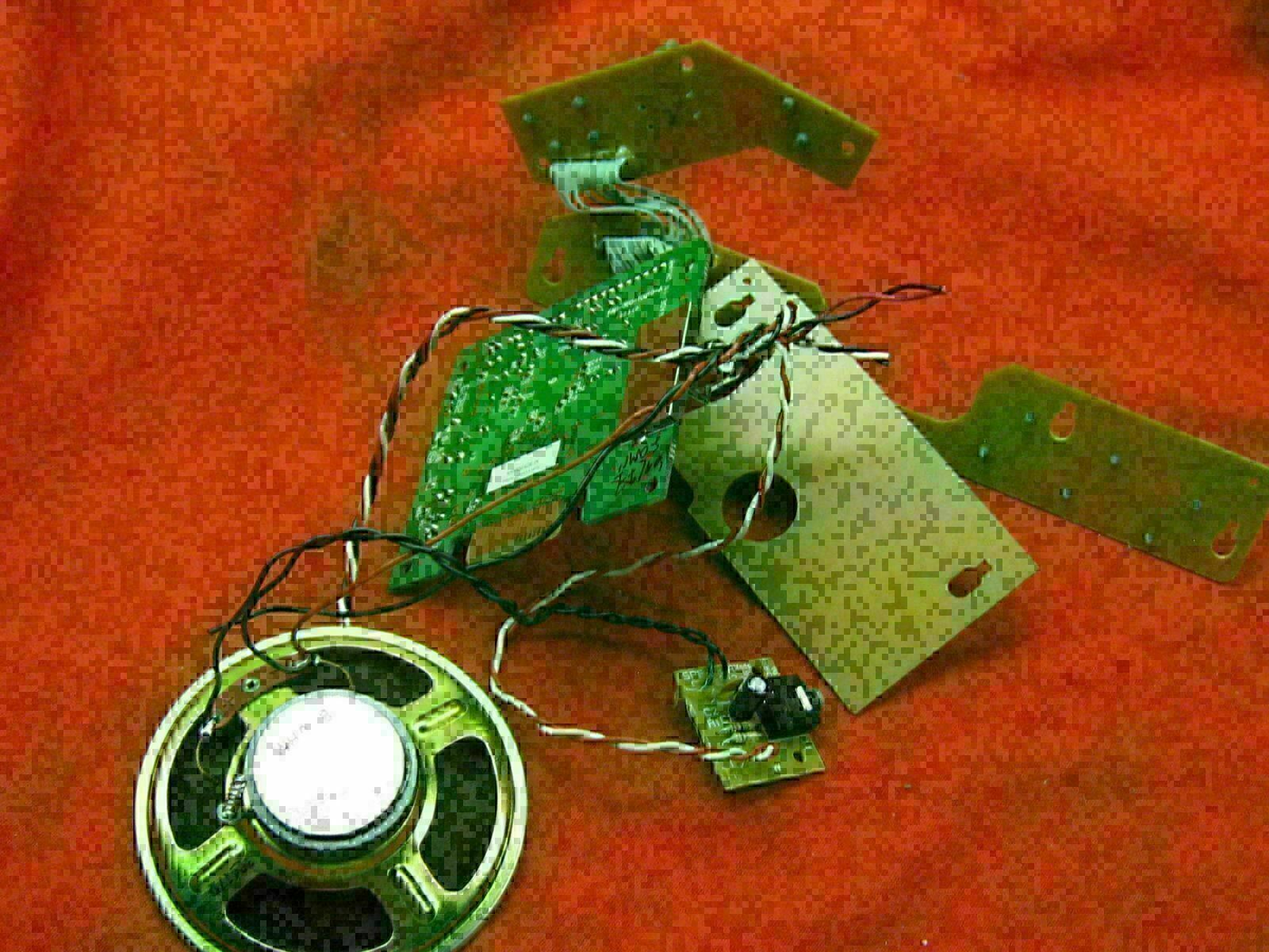 Leapfrog part MISCELLANEOUS INTERIOR PARTS 4 Quantum Leap Pad 2001 Globe  4k4 - Fresh Stock Dated February 2026