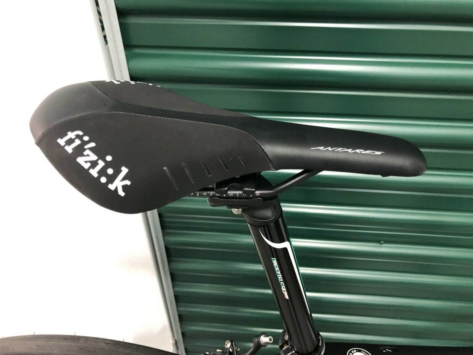 Bianchi Infinito CV size 53, full Campangnolo Potenza 11 spd, Fulcrum Wheels - Fresh Stock Dated December 2025