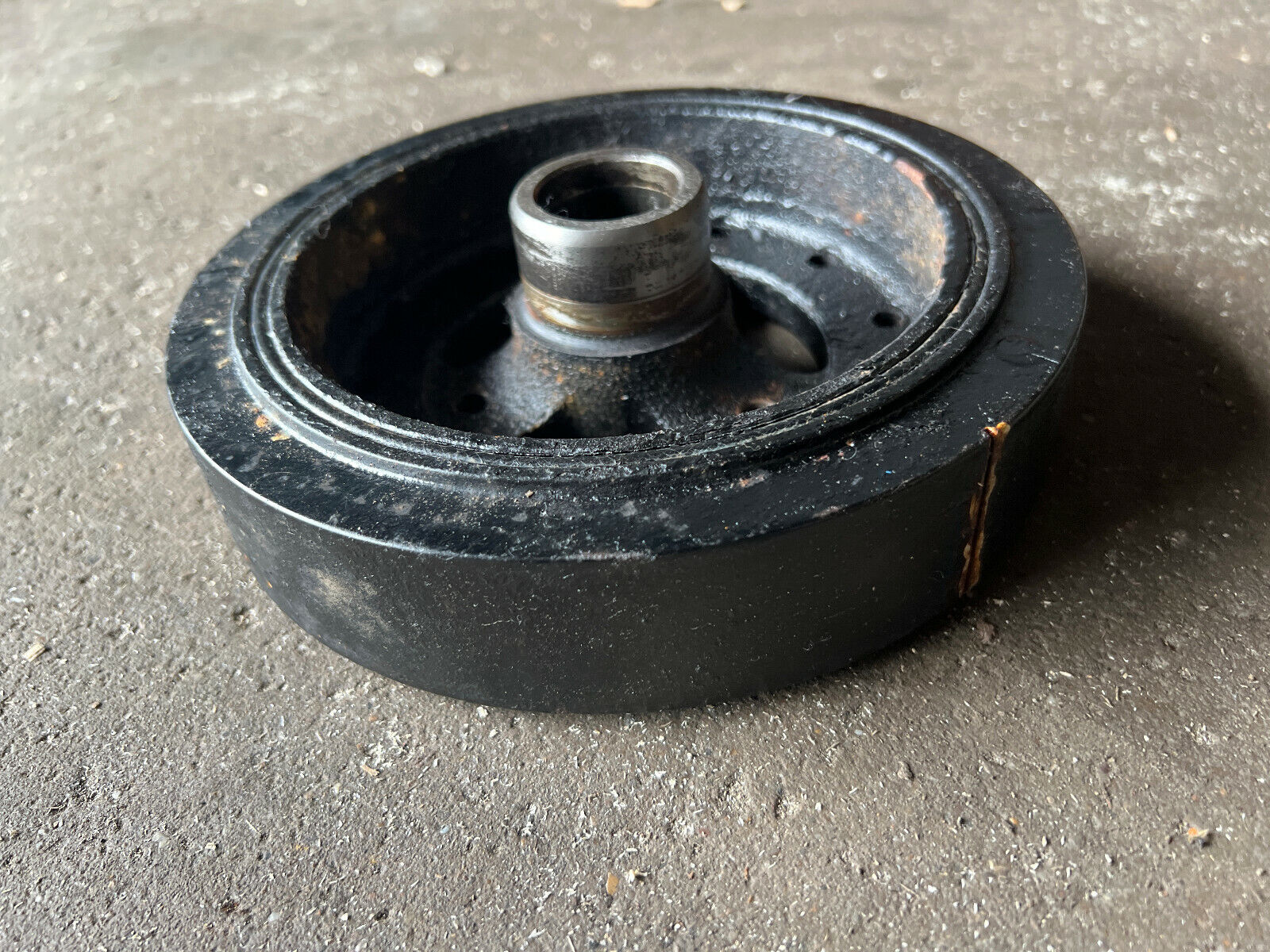 Mercruiser 5.7L 350 MAG MPI  Harmonic Balancer Damper Pulley 8