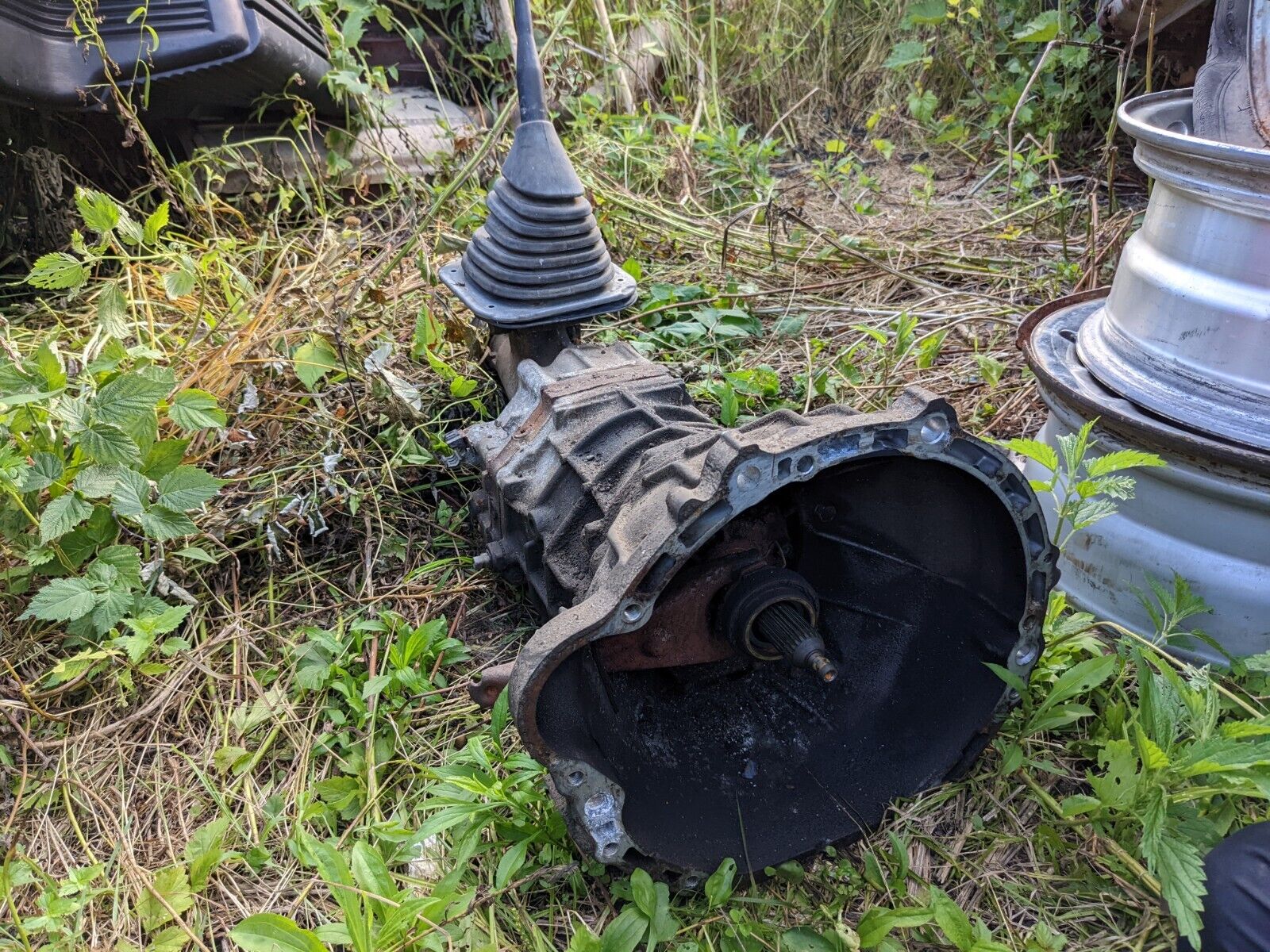 1988 - 1990 Toyota Pickup Truck 4 Speed Manual Transmission 4.2L 4 Cylinder 4x2 - Fresh Stock Dated February 2026