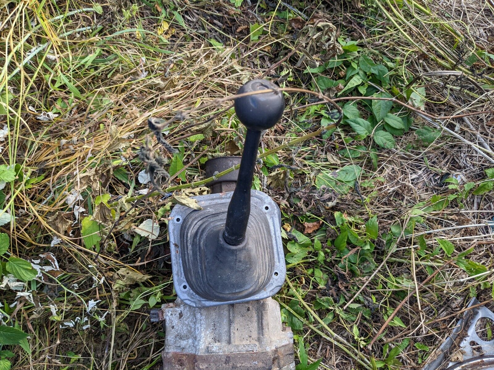 1988 - 1990 Toyota Pickup Truck 4 Speed Manual Transmission 4.2L 4 Cylinder 4x2 - Fresh Stock Dated February 2026