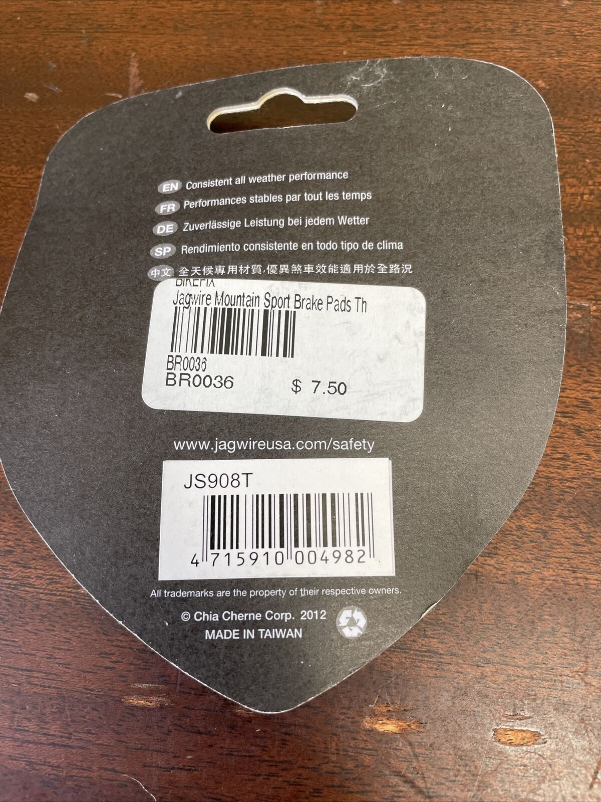 Jagwire Mountain Sport Brake Pads Shoes Threaded Stem MTB Bike All-Weather Black - Fresh Stock Dated February 2026