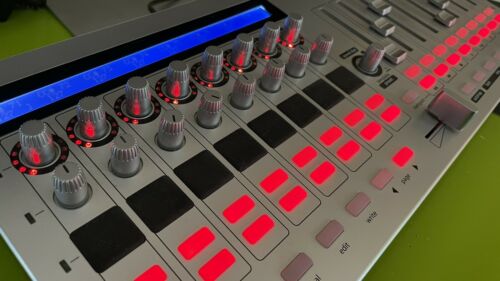 Novation ZERO SL MKII Midi Controller, Nice, Free Shipping - Fresh Stock Dated February 2026