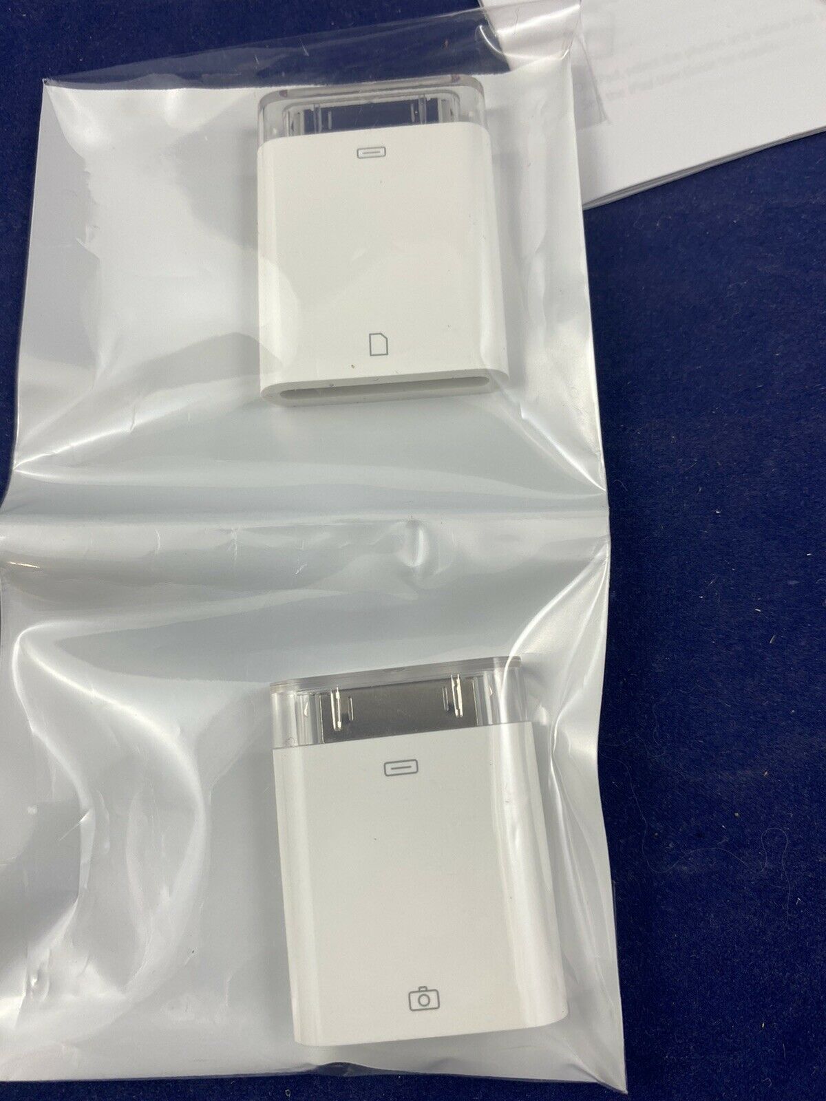 Apple - iPad Camera Connection Kit open box appears new - Fresh Stock Dated February 2026