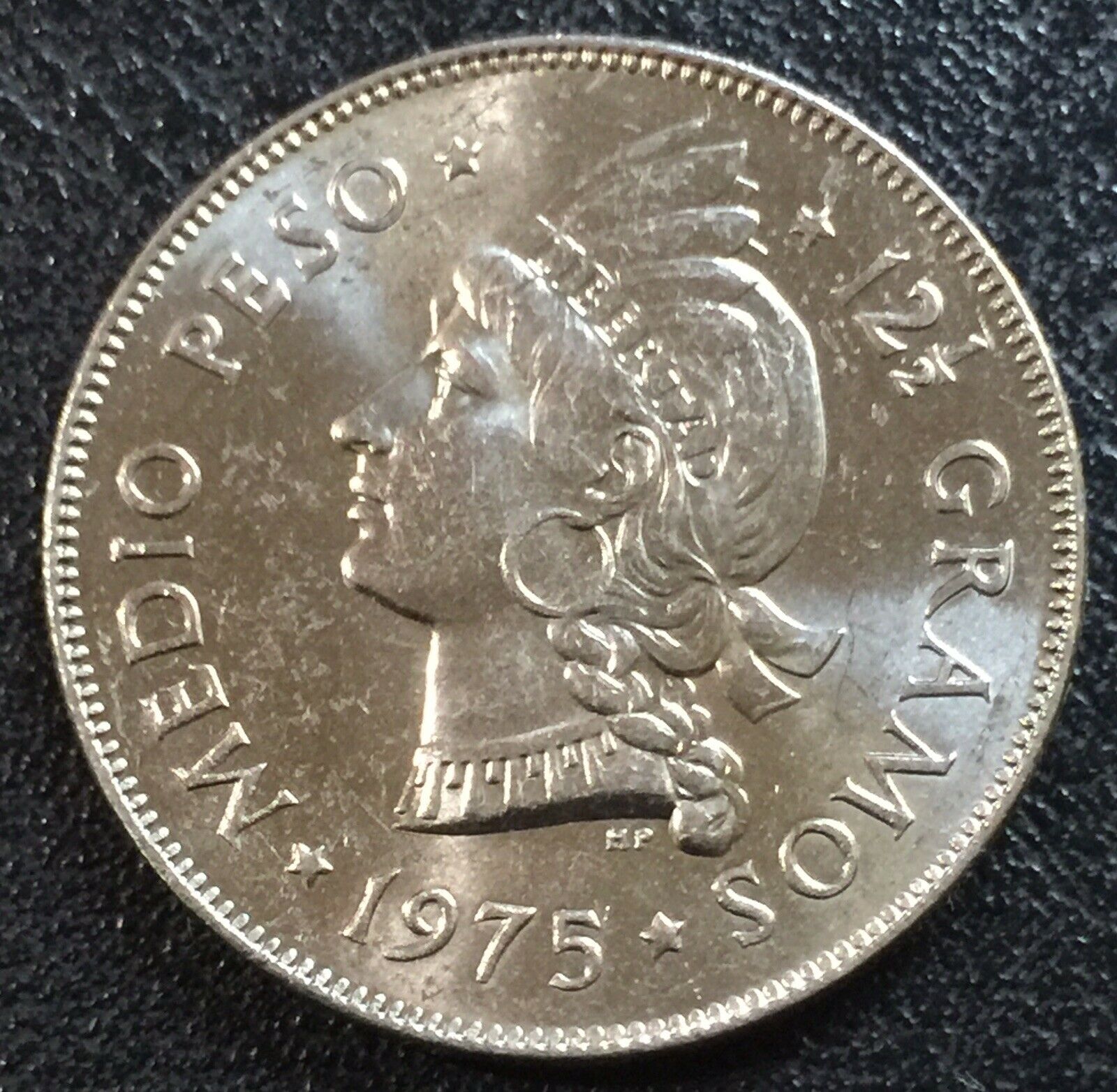 DOMINICAN REPUBLIC 1/2 Peso 1975 Copper-Nickel XF aUNC - Fresh Stock Dated February 2026