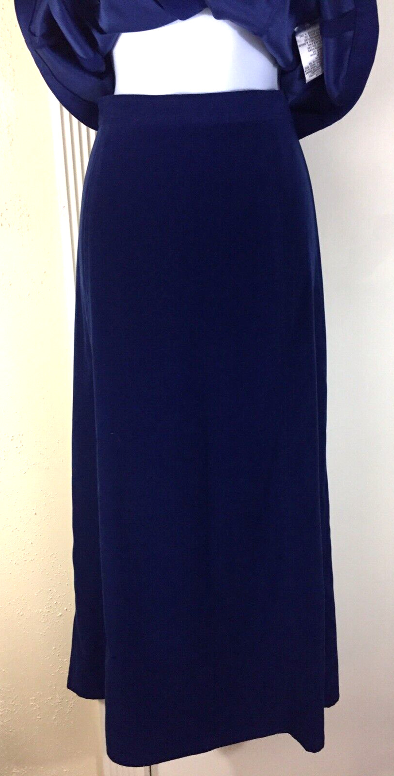 Vintage Talbots Stretch Size 12 Navy Blue Peachskin A-Line Midi Maxi Skirt - Fresh Stock Dated March 2026