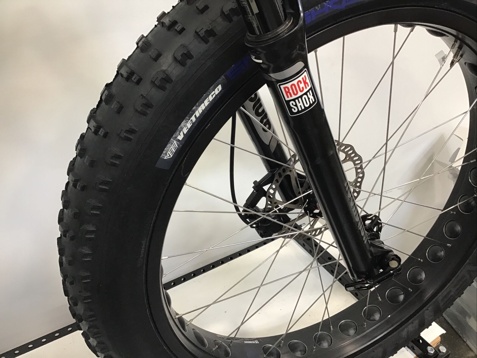 2019 Motobecane Night Train Bullet Mountain Bike Large 26