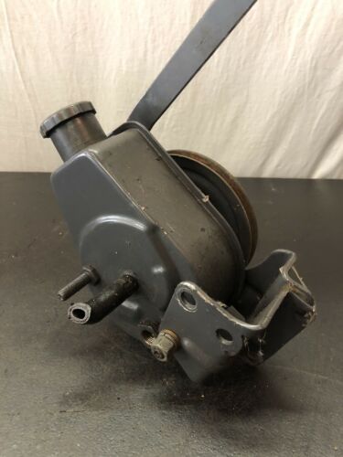 Omc Cobra 4.3L 5.0L GM Power Steering Pump/Bracket Used M153 - Fresh Stock Dated February 2026
