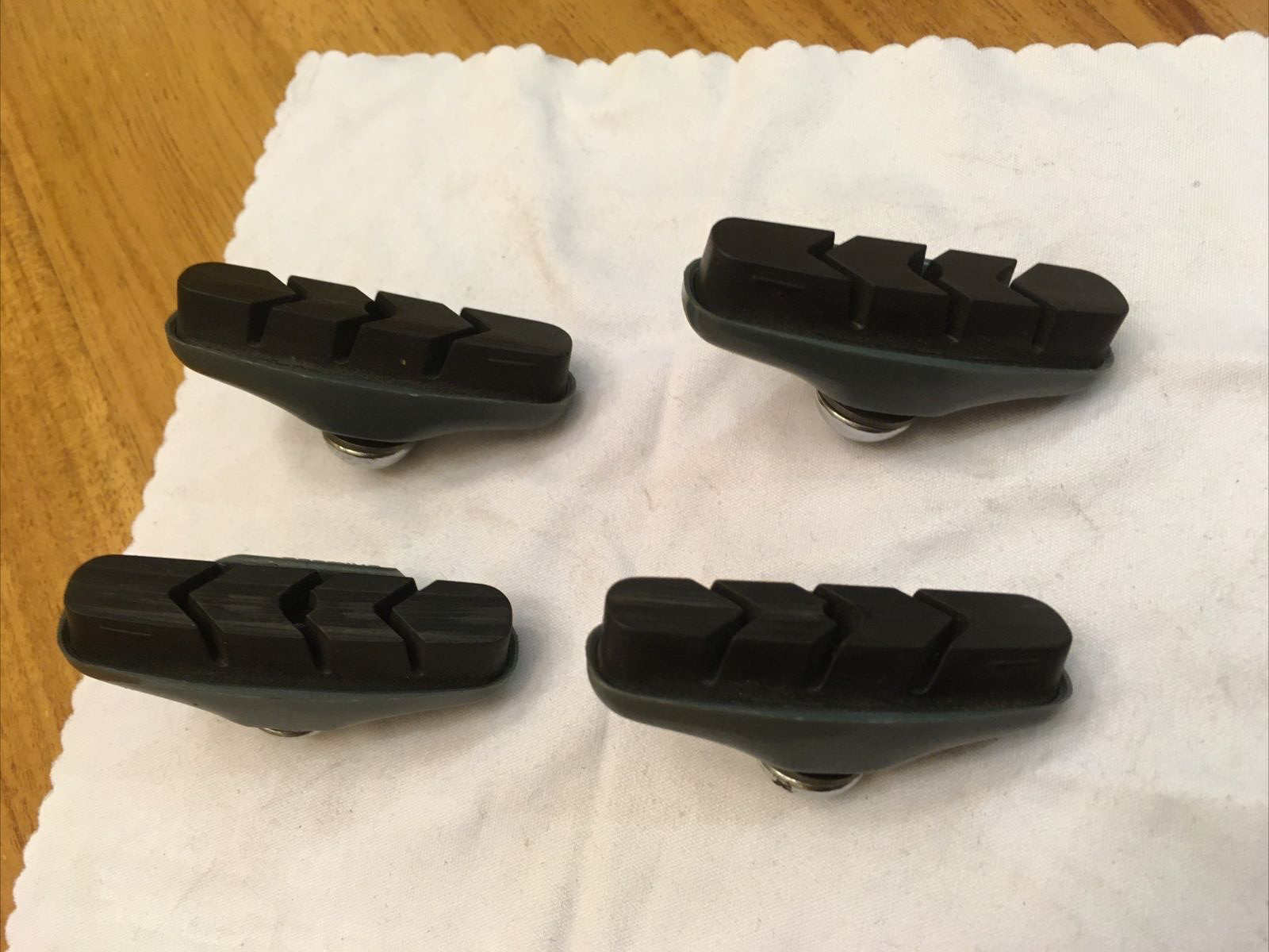 2 Pair Shimano 600 Tri Color Ultegra 6400 Series Brake Pads and Holders Set of 4 - Fresh Stock Dated February 2026