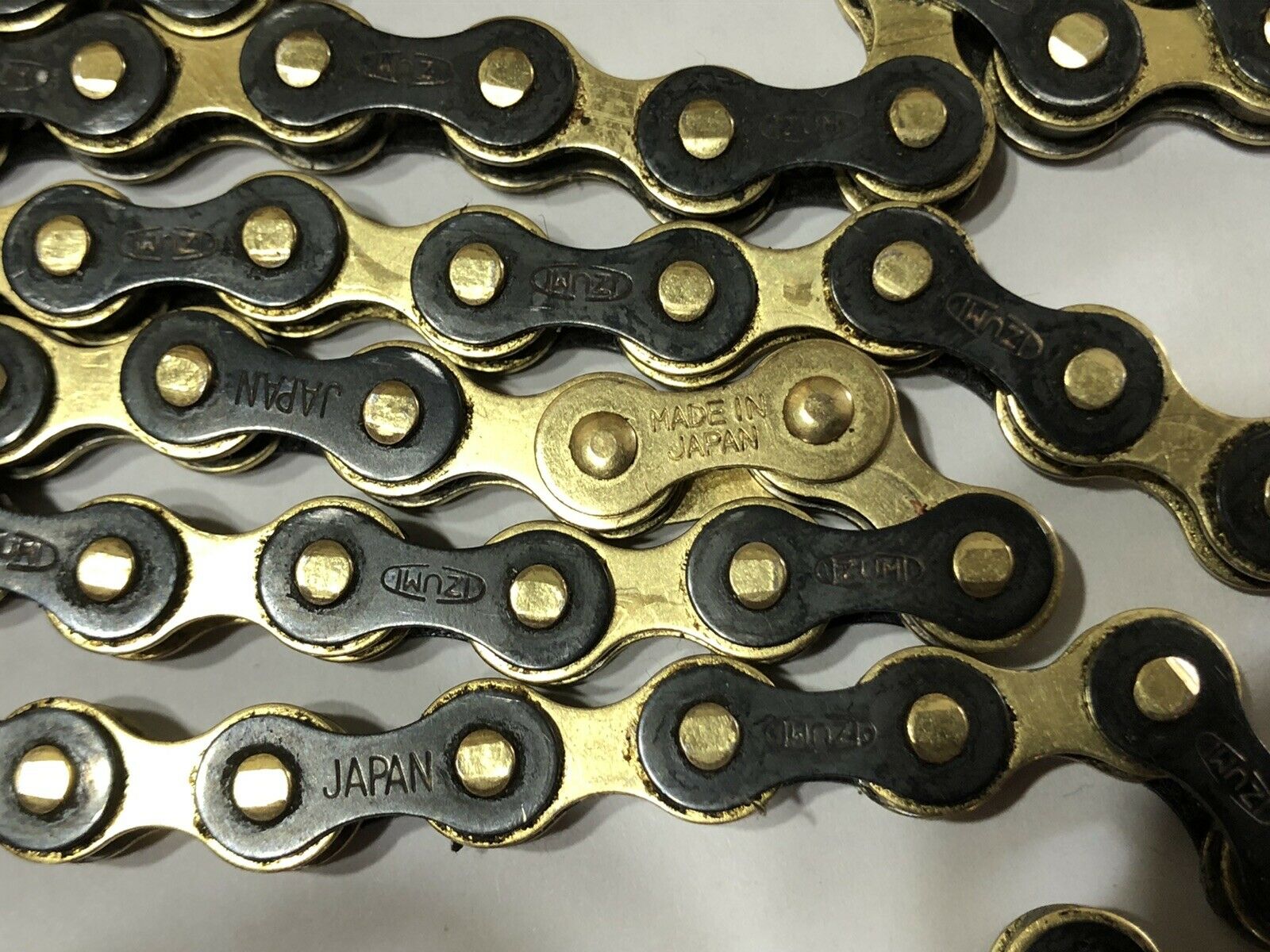 DATED 5D USED BLACK AND GOLD TWO TONED IZUMI CHAIN 90 LINKS OLD SCHOOL BMX - Fresh Stock Dated December 2025