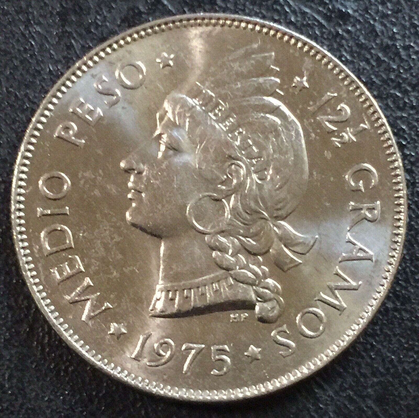 DOMINICAN REPUBLIC 1/2 Peso 1975 Copper-Nickel XF aUNC - Fresh Stock Dated February 2026