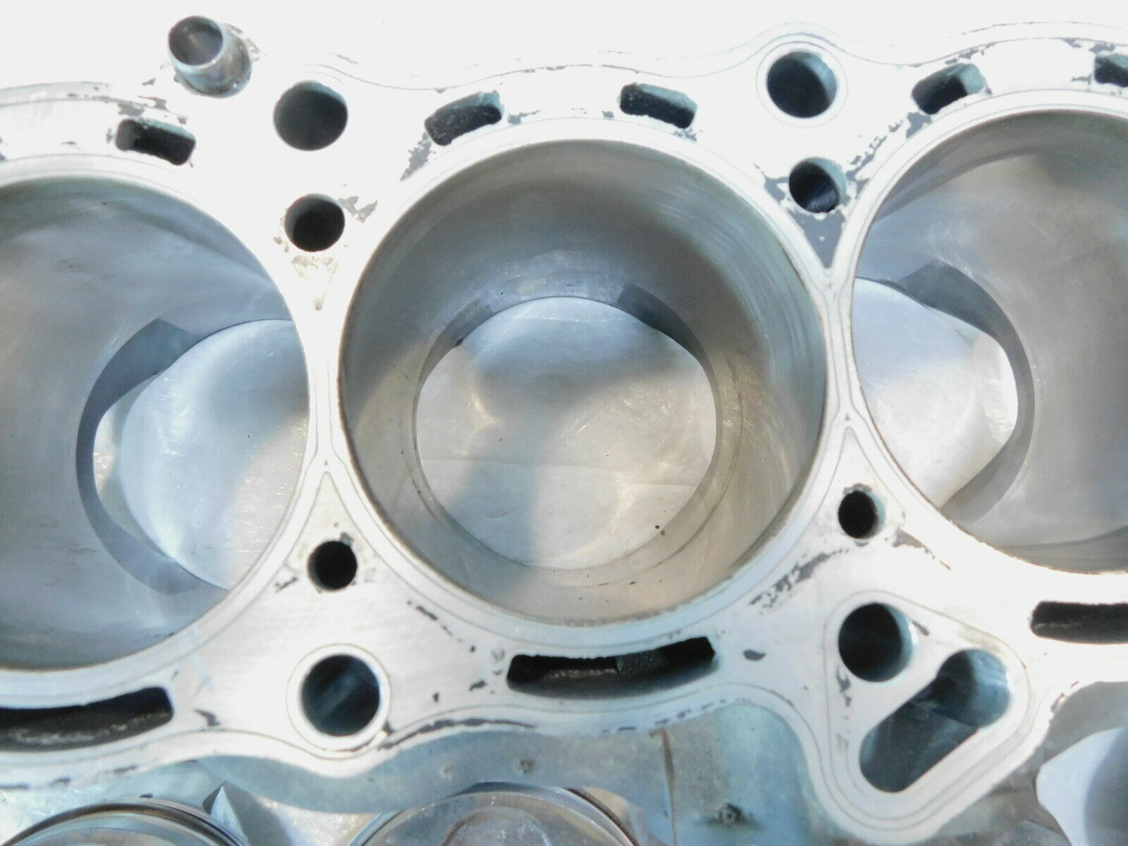 Yamaha YZFR1 R1 & FZ1 FZ-1 & FZS1 Engine Motor Cylinder Barrels & Pistons Heads - Fresh Stock Dated February 2026