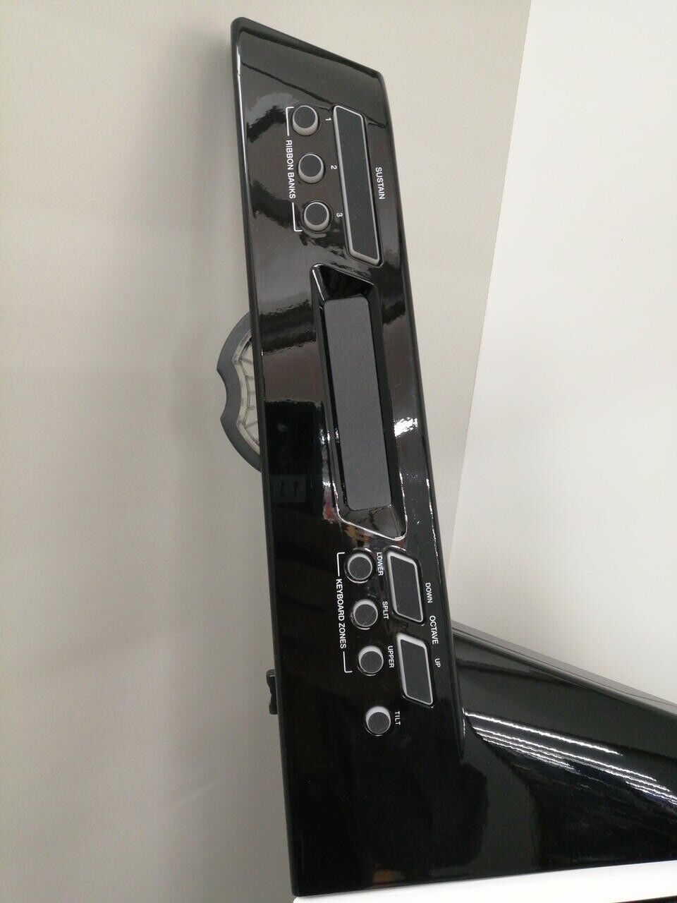 Alesis Vortex Wireless 2 USB MIDI Shoulder Keyboard Controller Black 37 Keys - Fresh Stock Dated February 2026