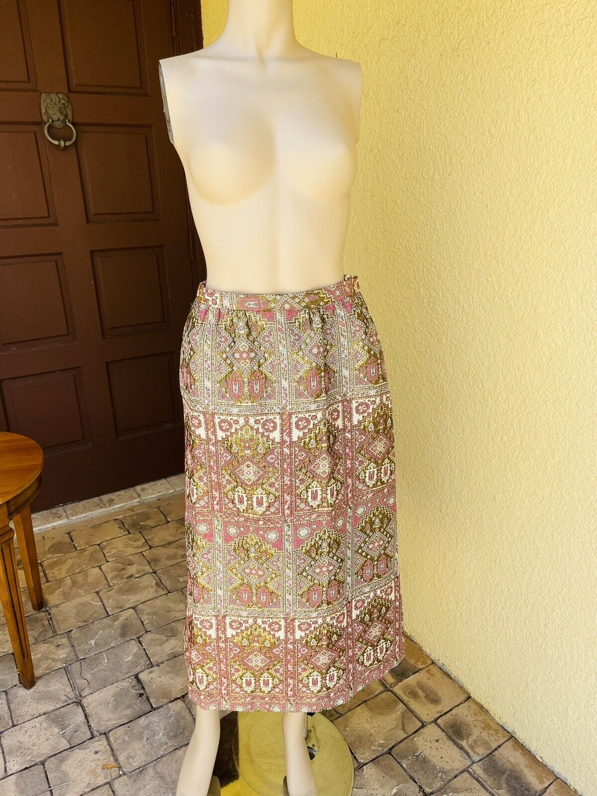 VINTAGE BROCADE SKIRT/ Gold Thread / NELLE DEGRAB NEW YORK/waist 27” - Fresh Stock Dated March 2026