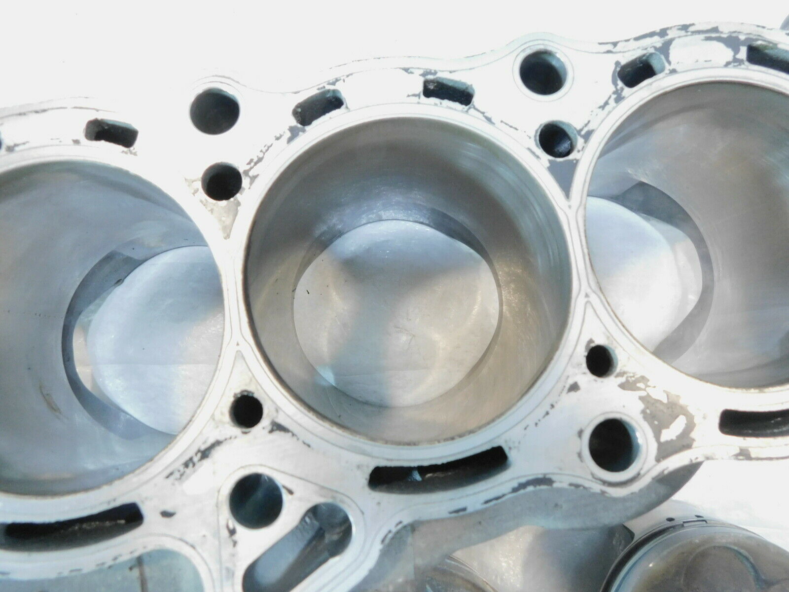 Yamaha YZFR1 R1 & FZ1 FZ-1 & FZS1 Engine Motor Cylinder Barrels & Pistons Heads - Fresh Stock Dated February 2026