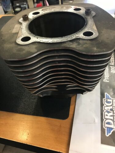 Harley Davidson OEM Twin Cam 88 Cylinders And Pistons #16593-99 - Fresh Stock Dated February 2026