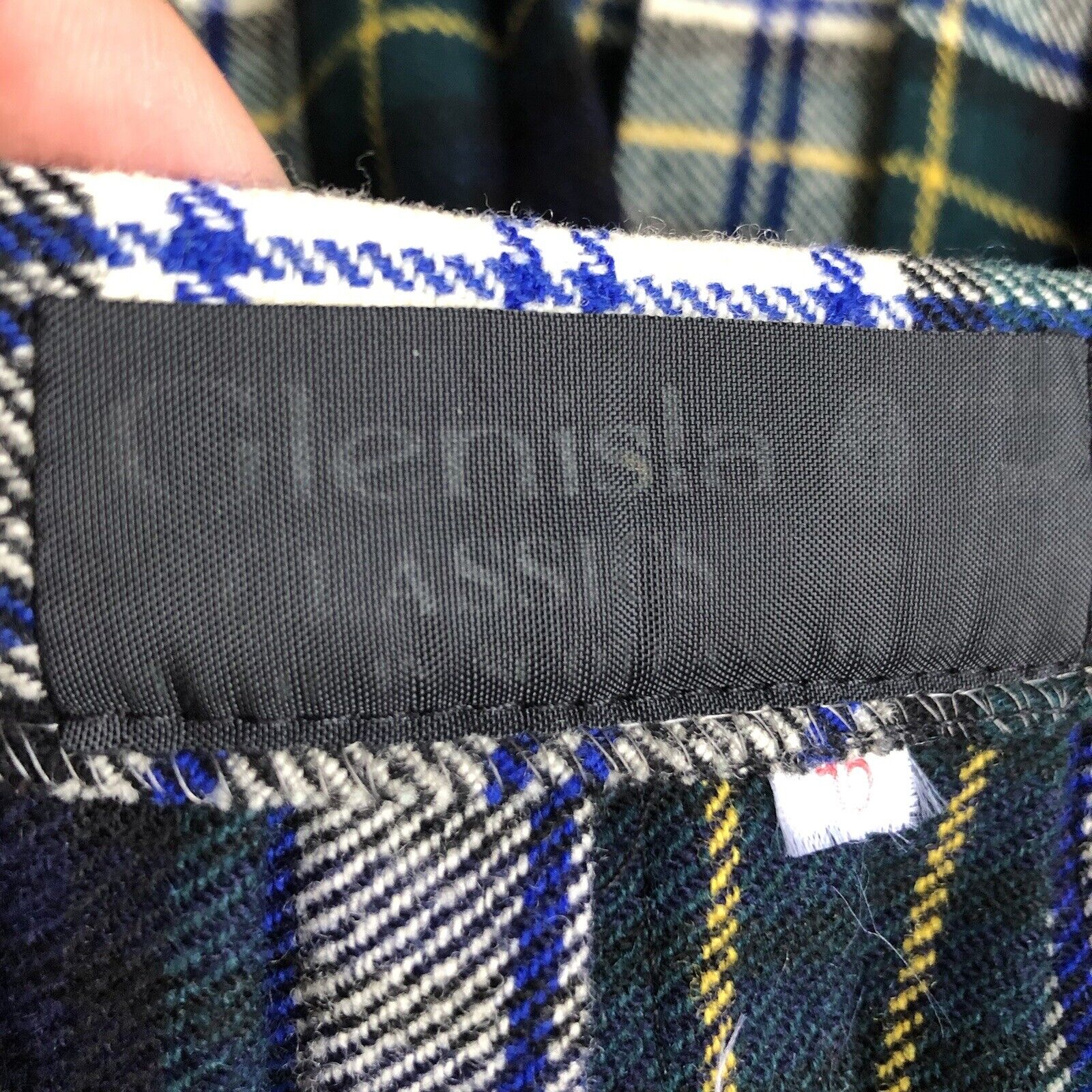 Vintage Glenisla Classics Wrap Skirt Size Small Gordon Dress Tartan Plaid Wool - Fresh Stock Dated March 2026