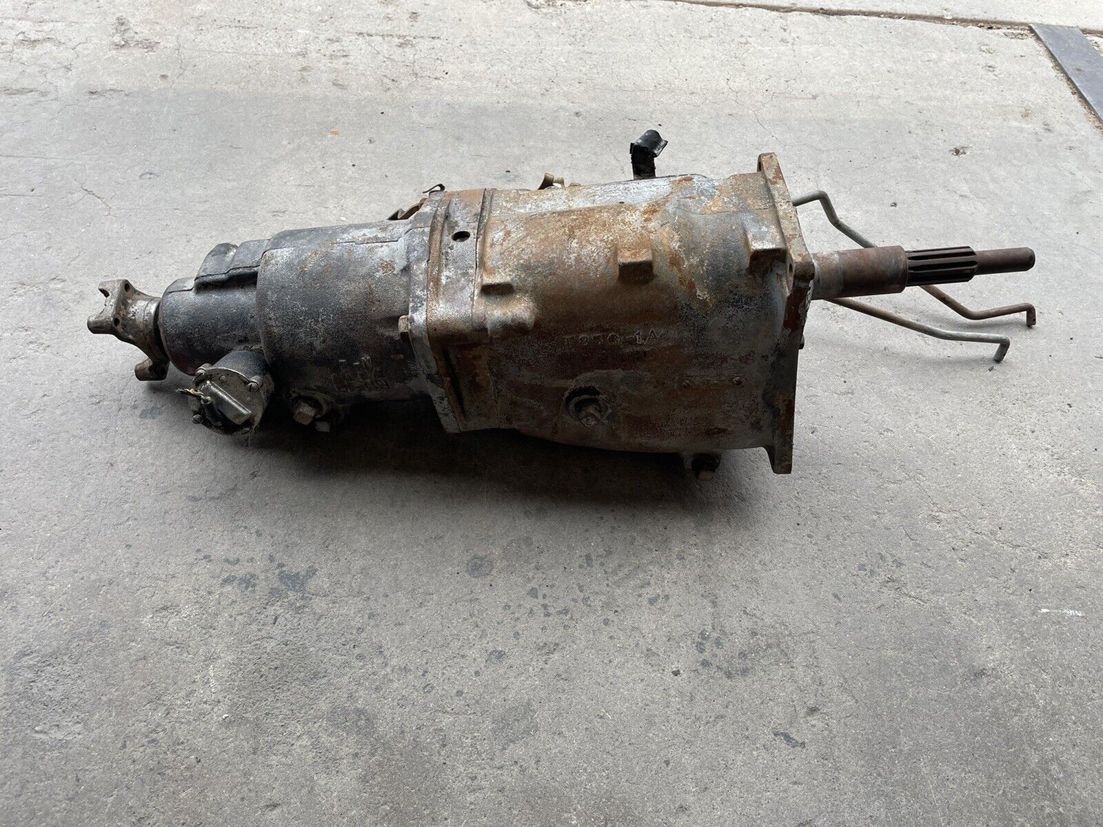 Ford Truck Car 3 Speed Overdrive Manual Transmission Borg Warner T-85c-1A - Fresh Stock Dated February 2026